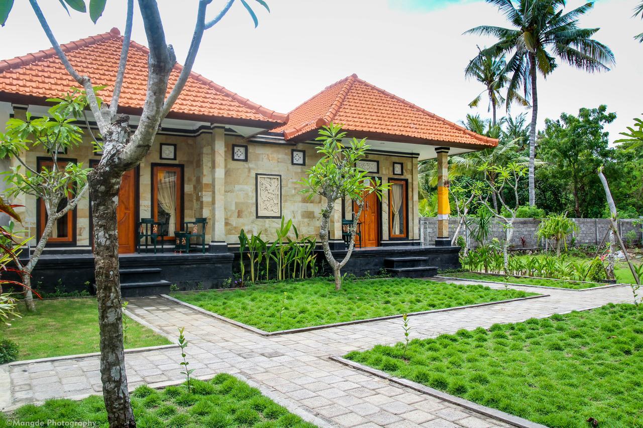 Deindra Nusa Inn Lembongan Exterior photo